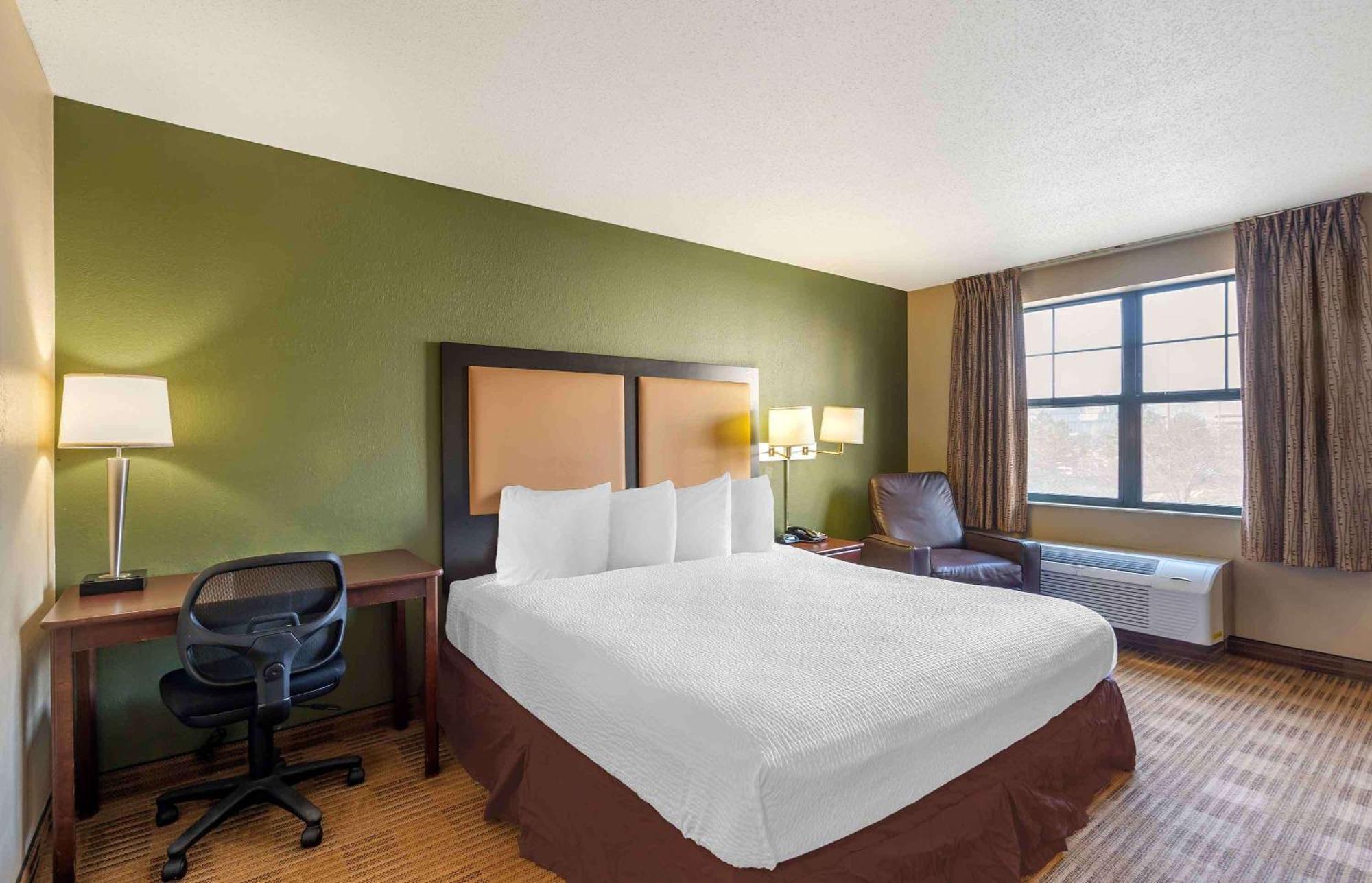 Extended Stay America Suites - Chicago - Woodfield Mall Schaumburg Eksteriør billede